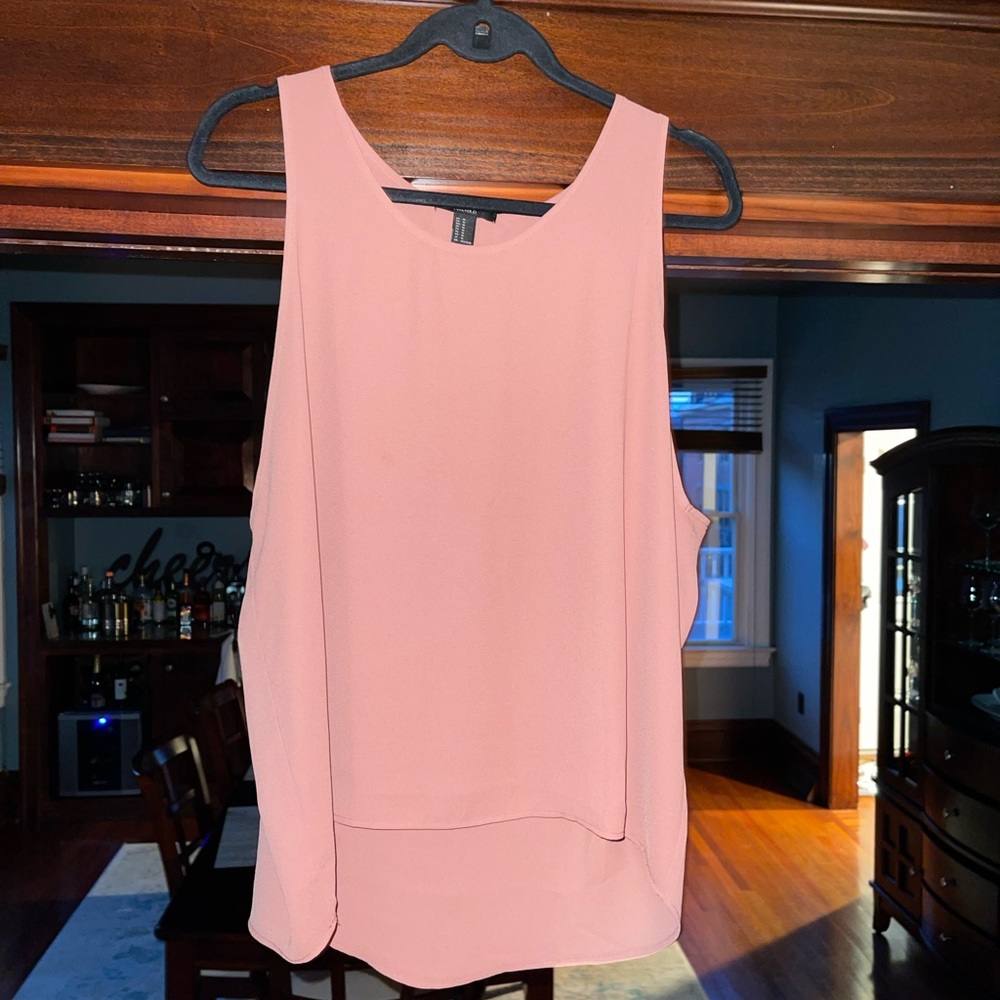 Lightly used mauve pink tank top - chiffon